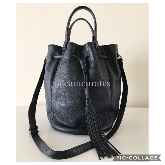 Madewell Handbags - Madewell Austin Tassel Crossbody Bag True Black